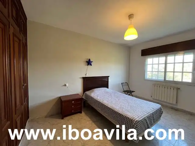 Bedroom of Houses for sale in Pontevedra Capital   with Heating, Private garden and Terrace