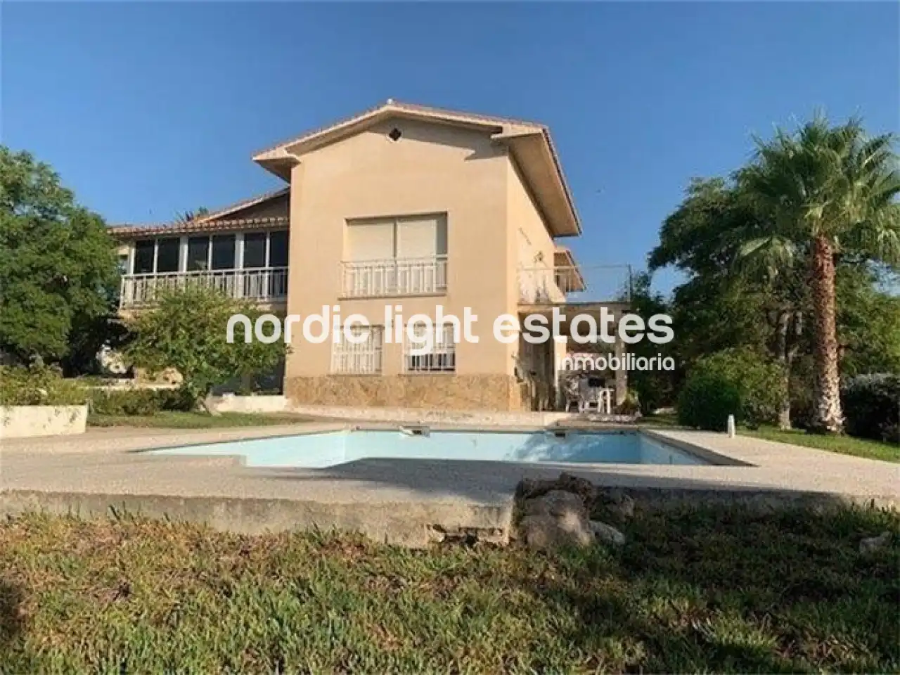 Casa con piscina in vendita a Avda Pescia - Ctra de Frigiliana, imagen 2