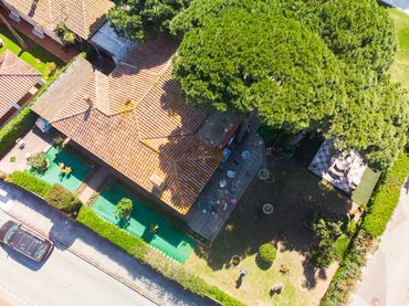 Chalet con jardín en venta en Valdelagrana