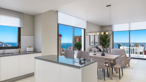 Apartamento de 2 dormitorios y 2 baños con piscina y jardín en Benidorm