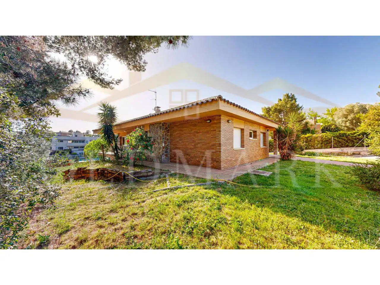 Jardí de Casa o xalet en venda en Sabadell amb Aire condicionat, Jardí privat i Terrassa