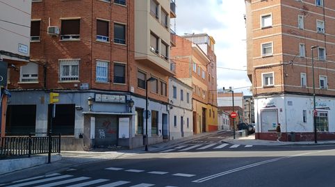 Foto 2 de Casa adosada en venda a Calle Guillermo Marconi, Oliver, Zaragoza Capital