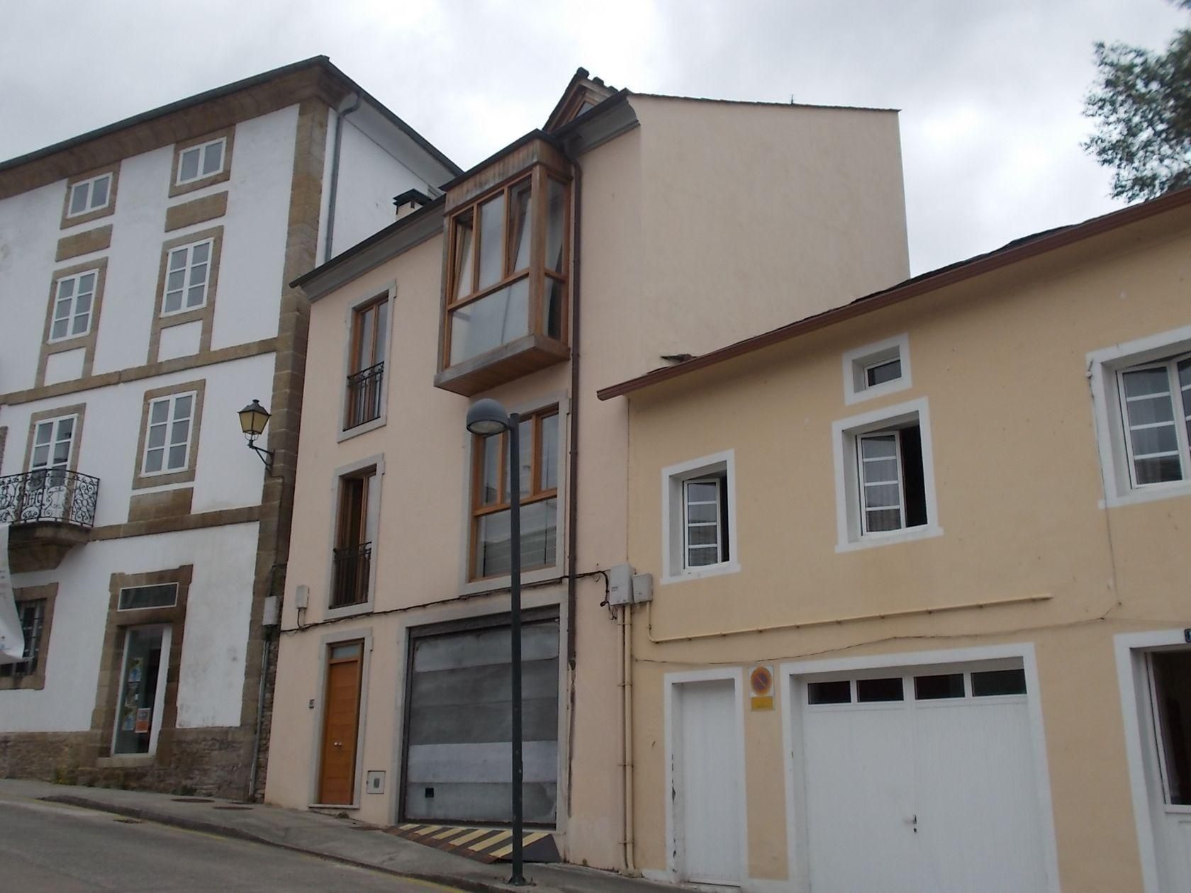Vista exterior de Casa adosada en venda en Mondoñedo amb Jardí privat, Traster i Balcó