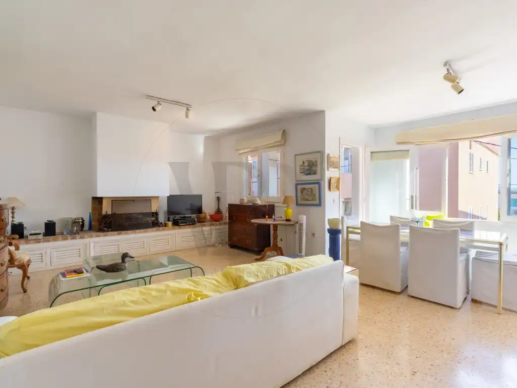 Wohnzimmer von Dachboden zum Verkauf in Eivissa mit Terrasse