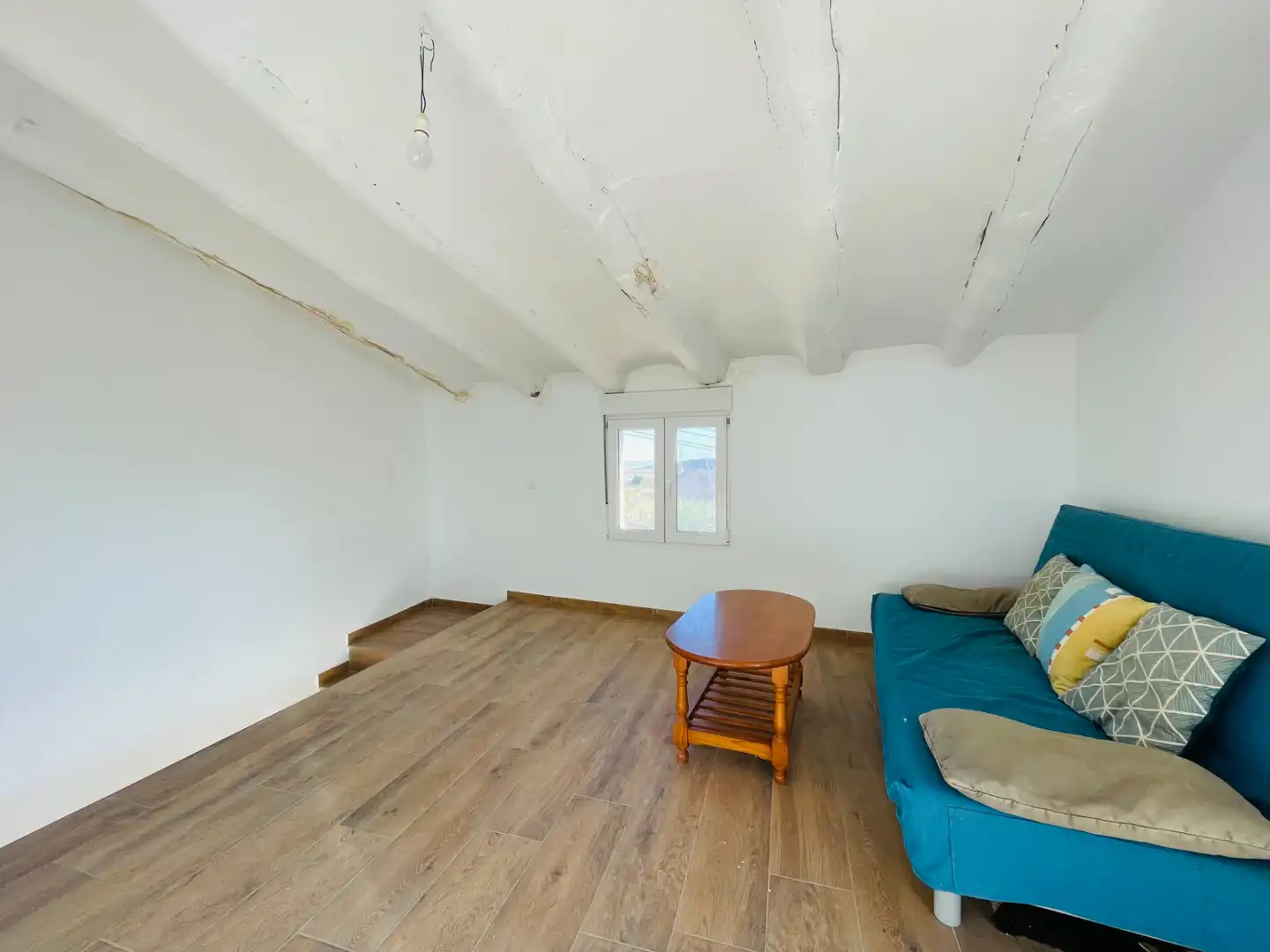 Sala de estar de Casa adosada en venta en Magallón con Amueblado
