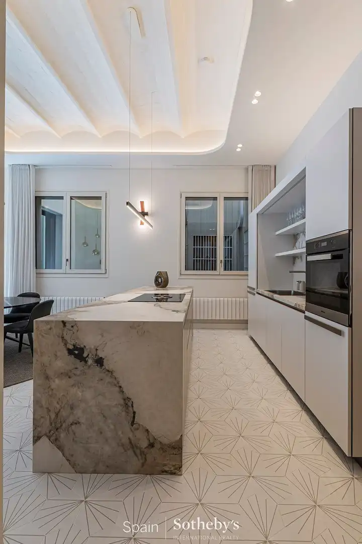 Appartement compact avec piscine à vendre à Eixample, imagen 16
