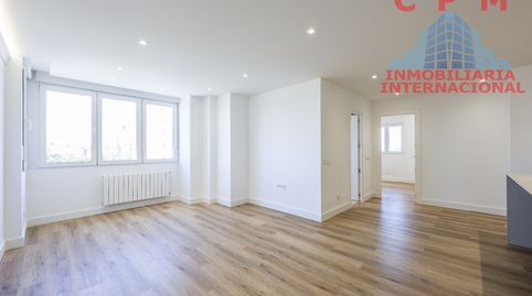 Photo 2 of Flat for rent in Castilla, Madrid Capital