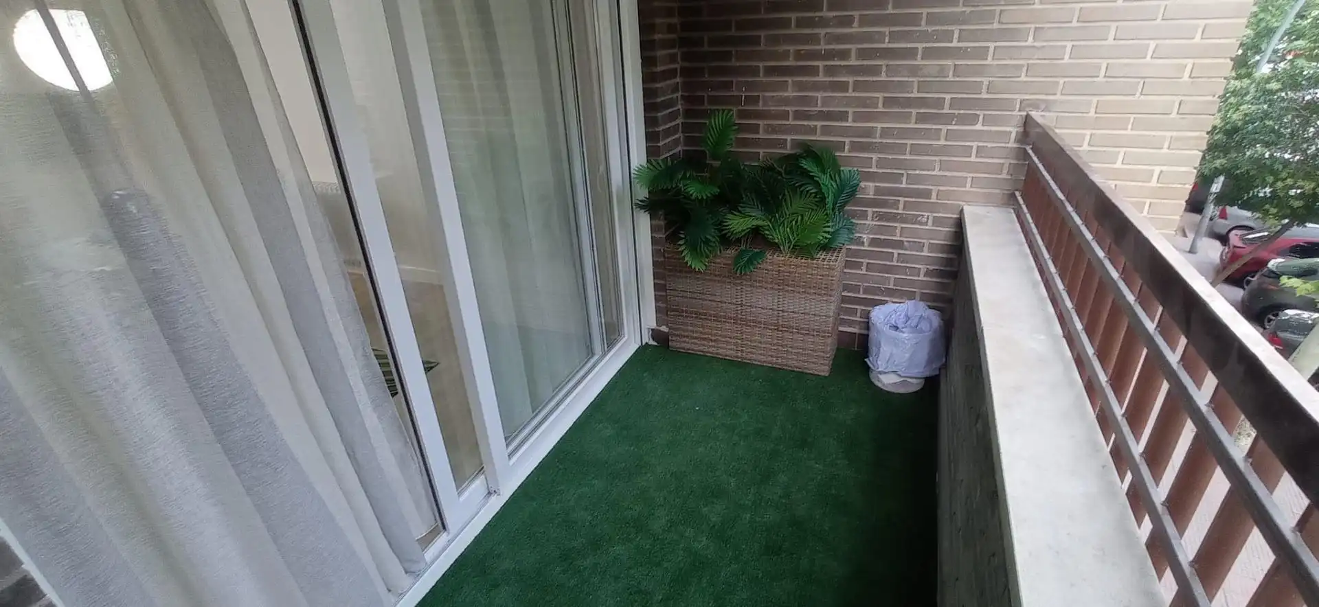 Balcony of Flat for share in Alcalá de Henares