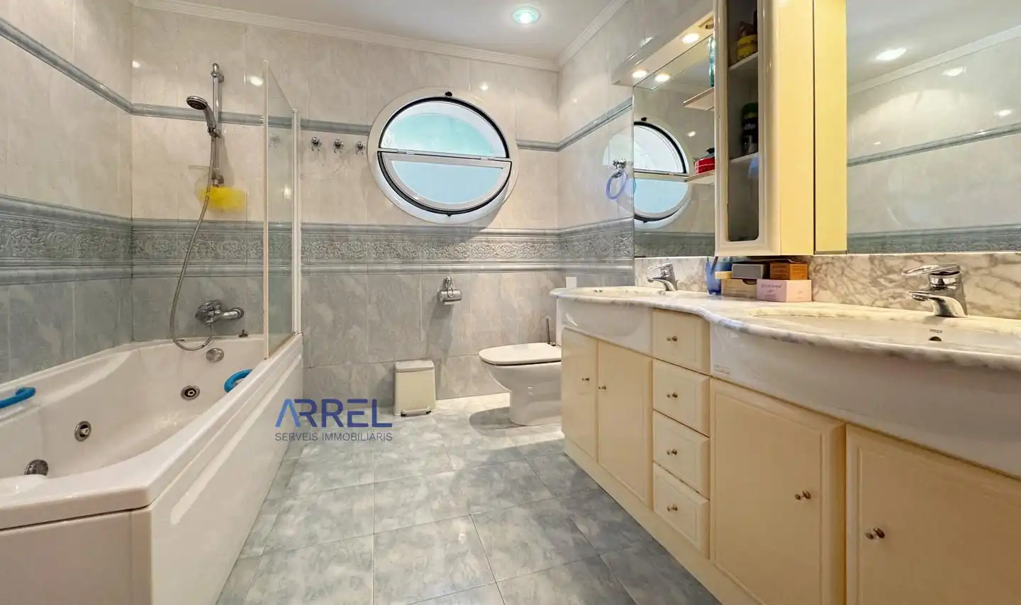 Baño de Casa o chalet en venta en Vallromanes con Jardín privado, Terraza y Piscina