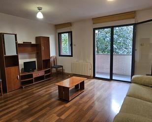 Sala d'estar de Apartament en venda en León Capital  amb Terrassa