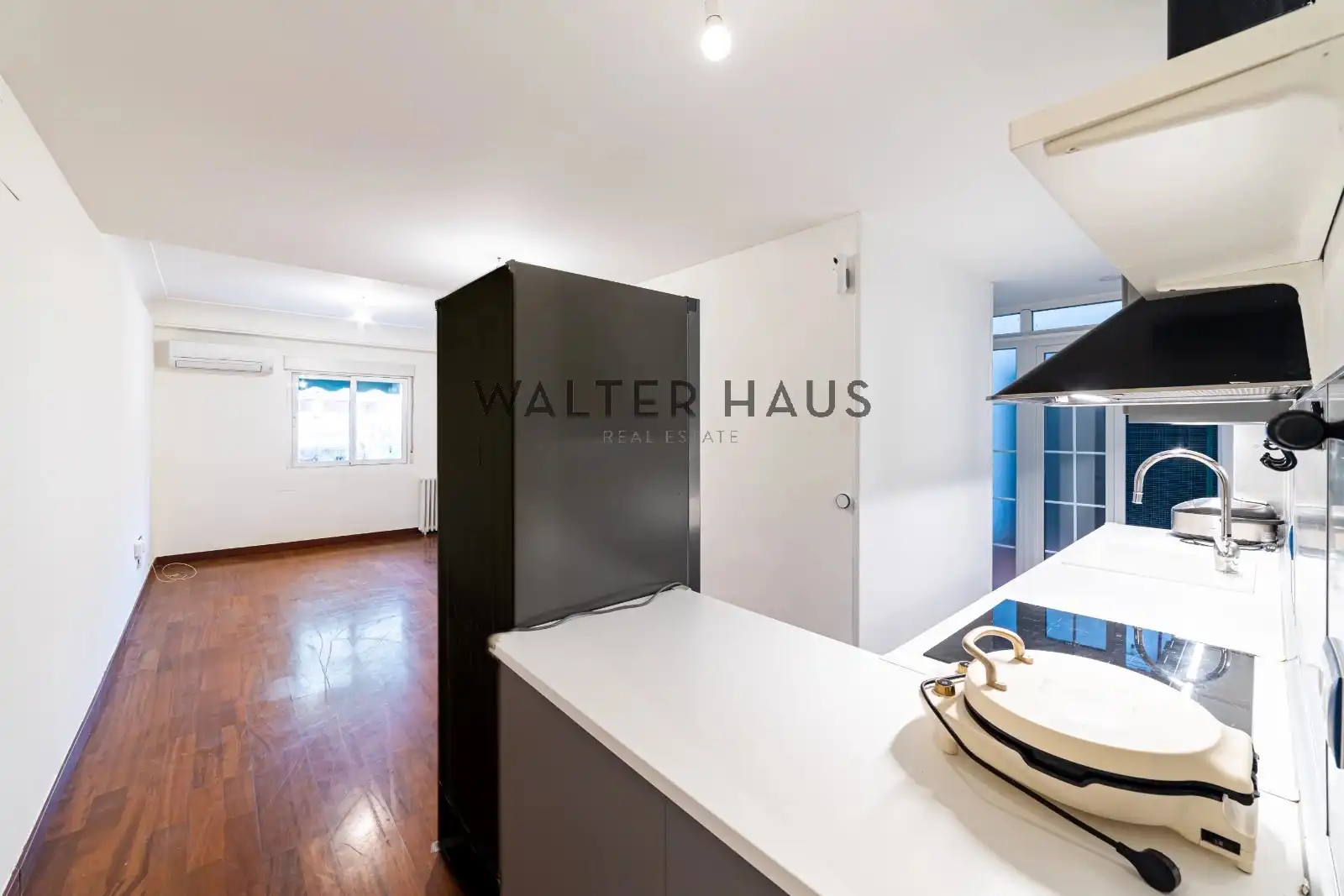 Cocina de Piso de alquiler en Madrid con Aire acondicionado, Calefacción y Horno
