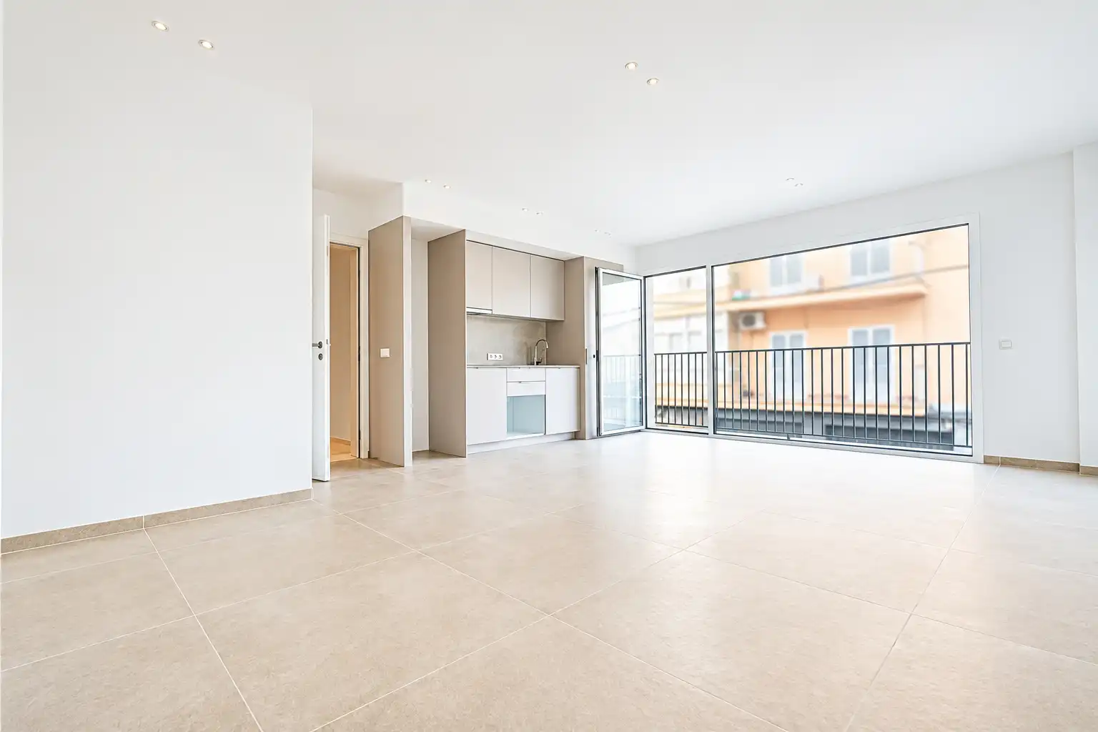 Piso con ascensor en venta en Nord