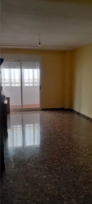 Habitación de Piso en venta en Torrent con Trastero, Balcón y Internet