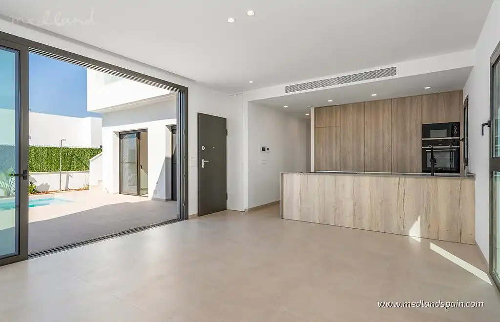 Detached house with pool for sale in San Javier ciudad, imagen 2