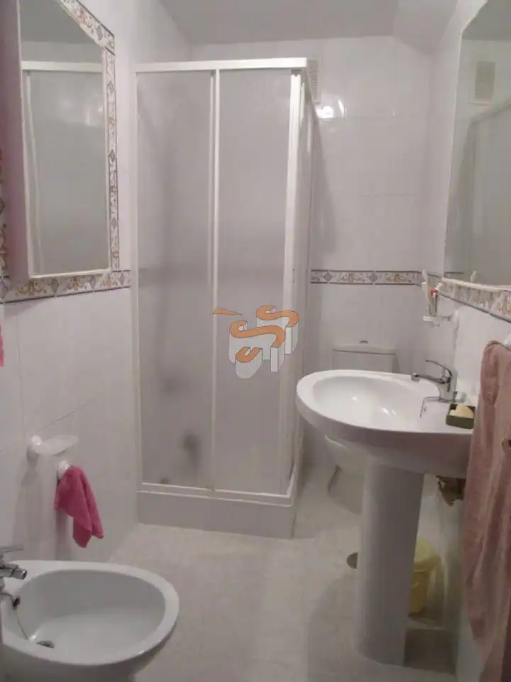 Baño de Casa o chalet en venta en Ferrol con Calefacción, Jardín privado y Terraza