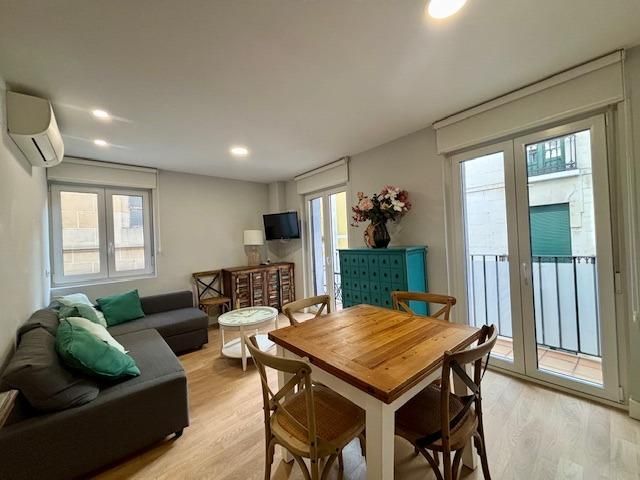 Exterior view of Flat for sale in  Pamplona / Iruña  with Air Conditioner, Heating and Balcony