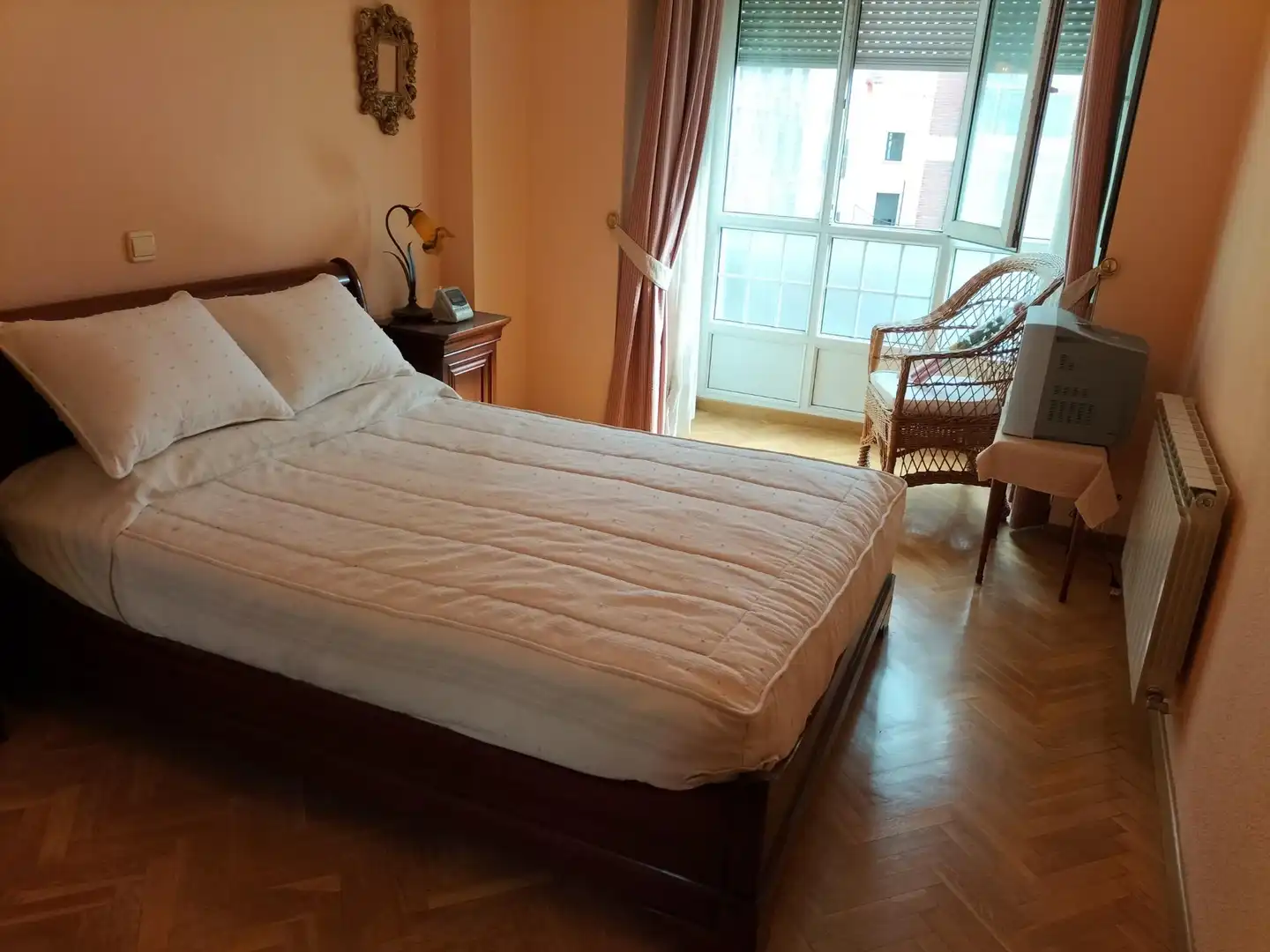 Piso en venta en Calle MANCORNADOR, Centro