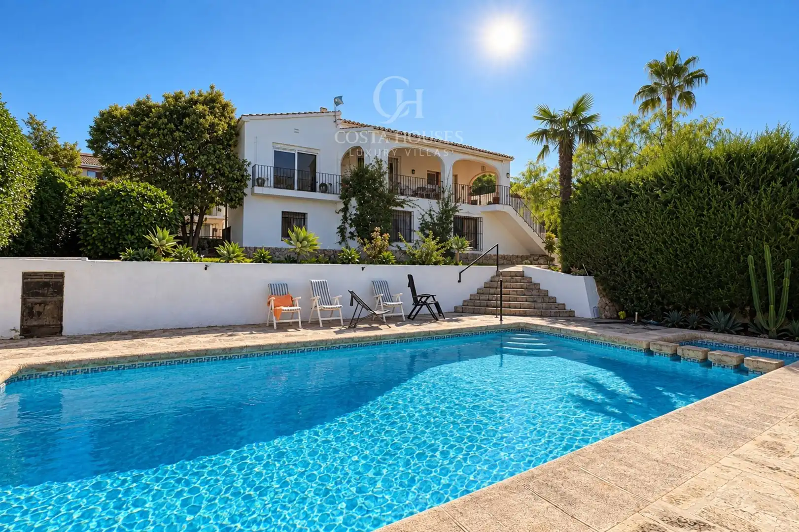 Vista exterior de Casa o chalet en venta en Partides comunes - Adsubia