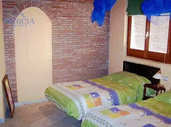 Dormitori de Finca rústica en venda en Otívar amb Jardí privat i Terrassa
