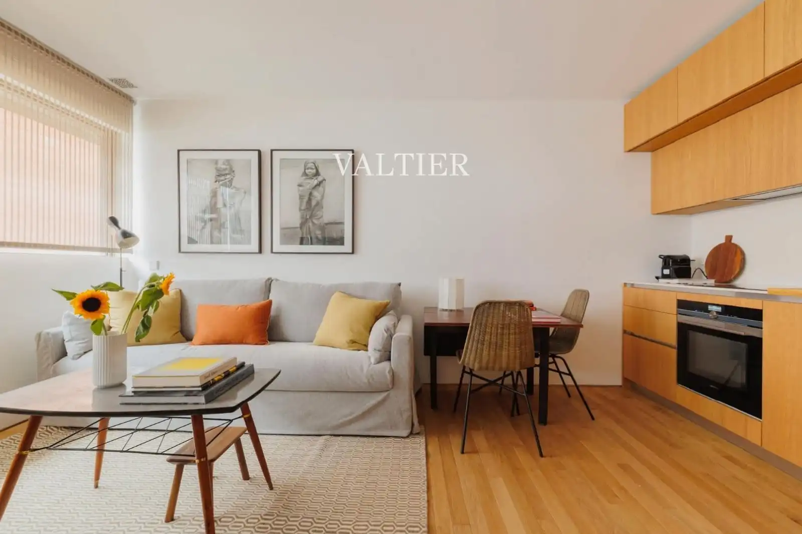 Wohnzimmer von Wohnung zur Miete in Madrid mit Klimaanlage, Abstellraum und Schwimmbad