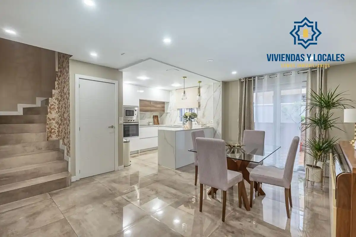Cocina de Casa adosada en venta en Atarfe con Aire acondicionado