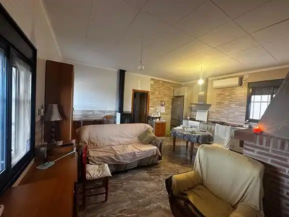 Sala de estar de Casa o chalet en venta en Sisante con Aire acondicionado, Calefacción y Terraza