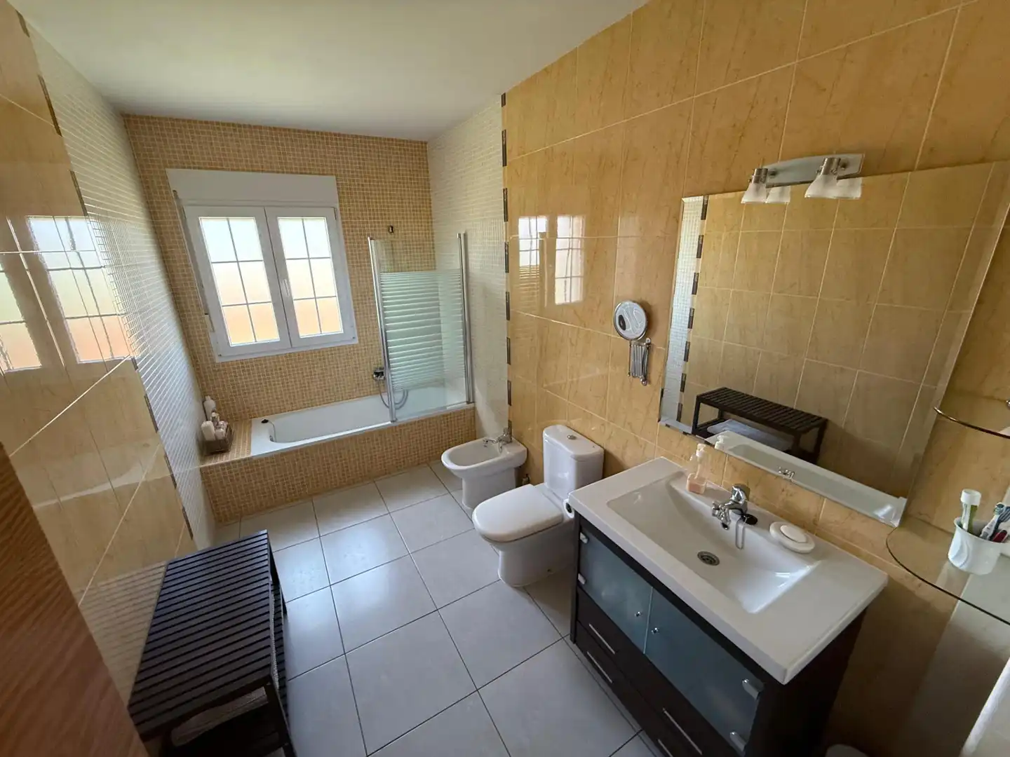 Baño de Casa o chalet en venta en Sanchonuño con Calefacción, Jardín privado y Trastero