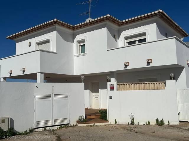 Casa-chalet en Venta en La Pedrera - Vessanes