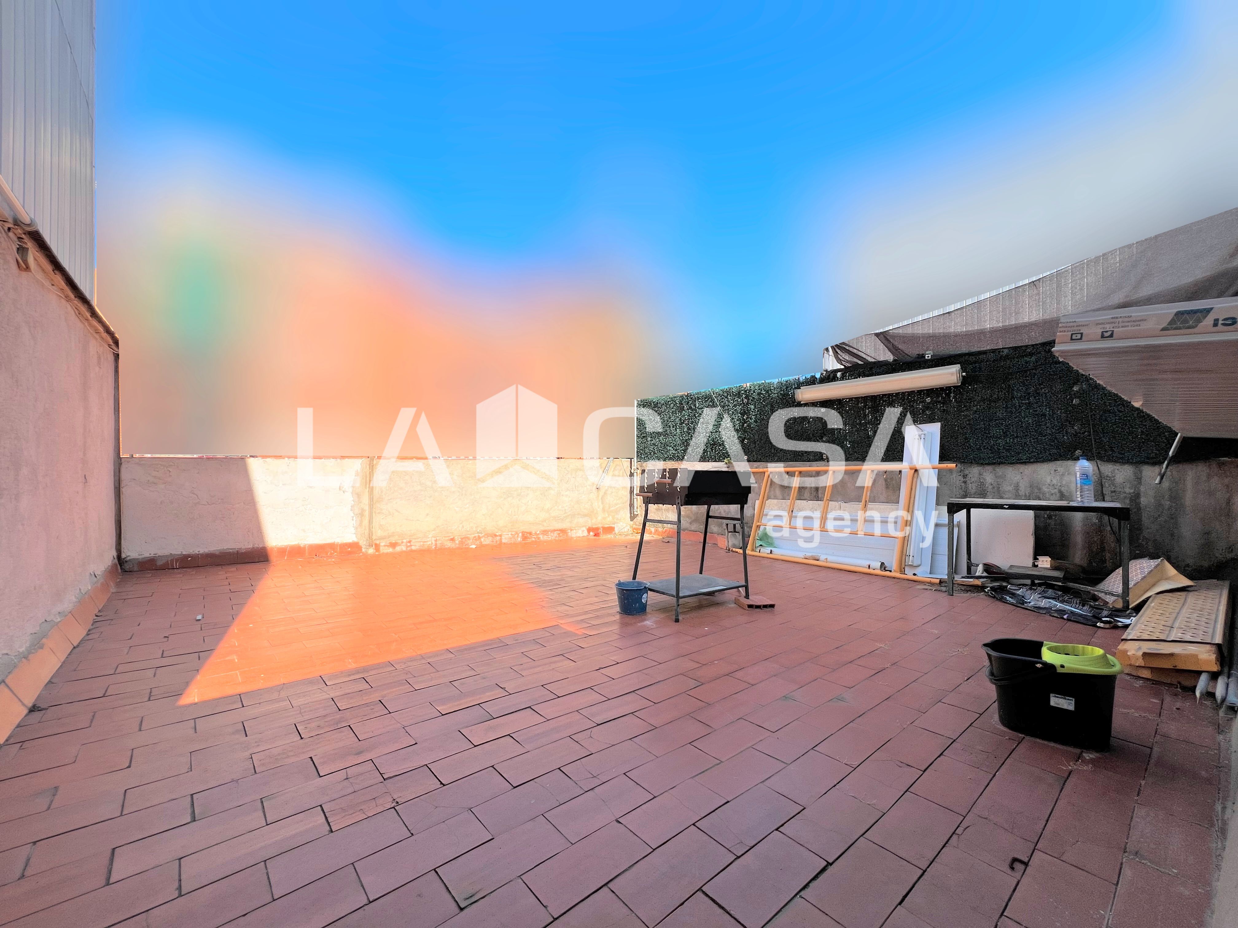 Terrace of Single-family semi-detached for sale in Badalona  with Heating, Terrace and Storage room