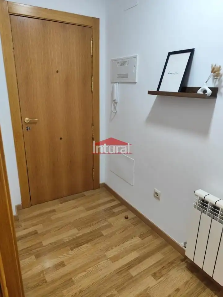 Appartamento con ascensore in vendita a La Roda, imagen 3
