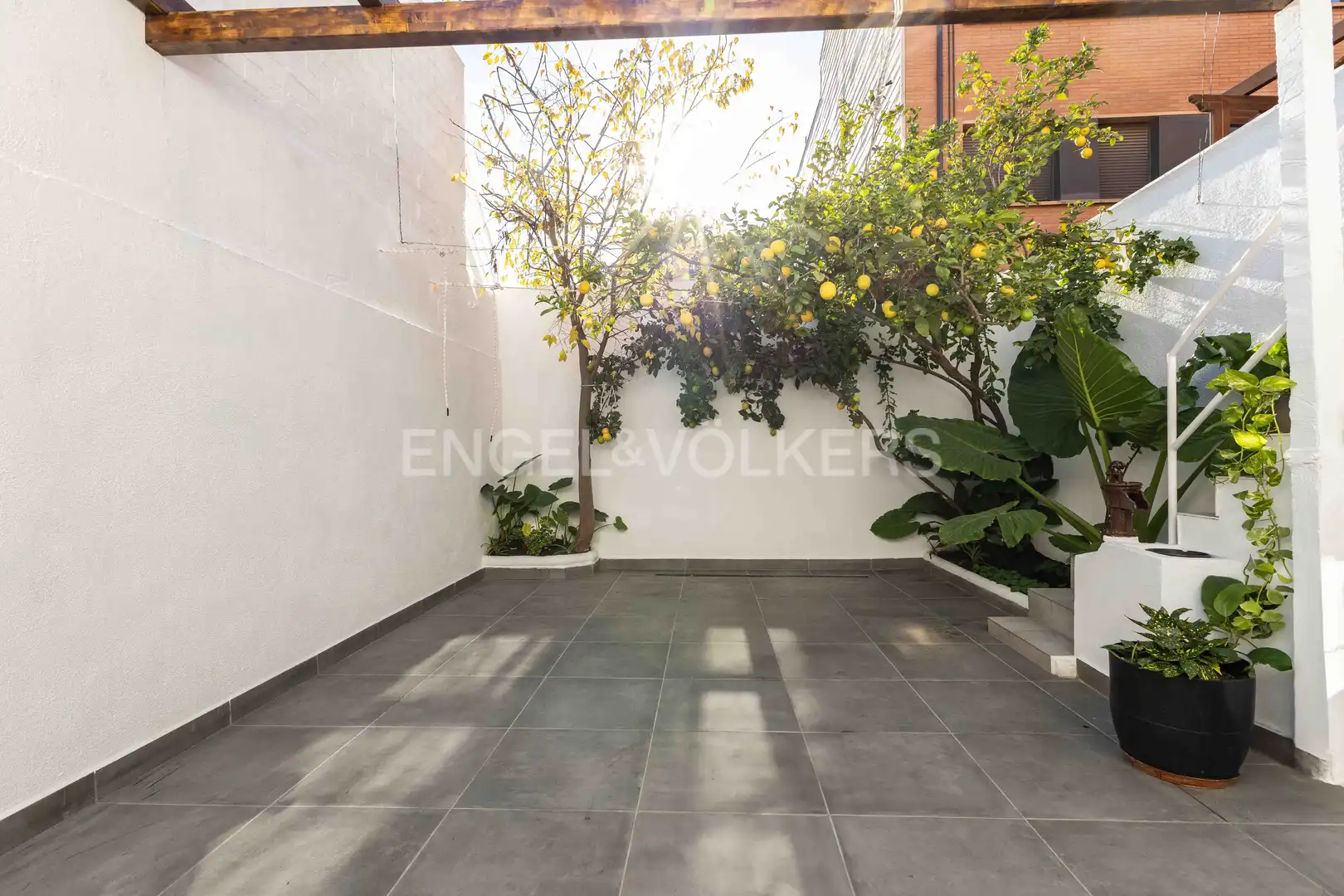 Terraza de Casa o chalet en venta en El Prat de Llobregat con Aire acondicionado, Calefacción y Jardín privado