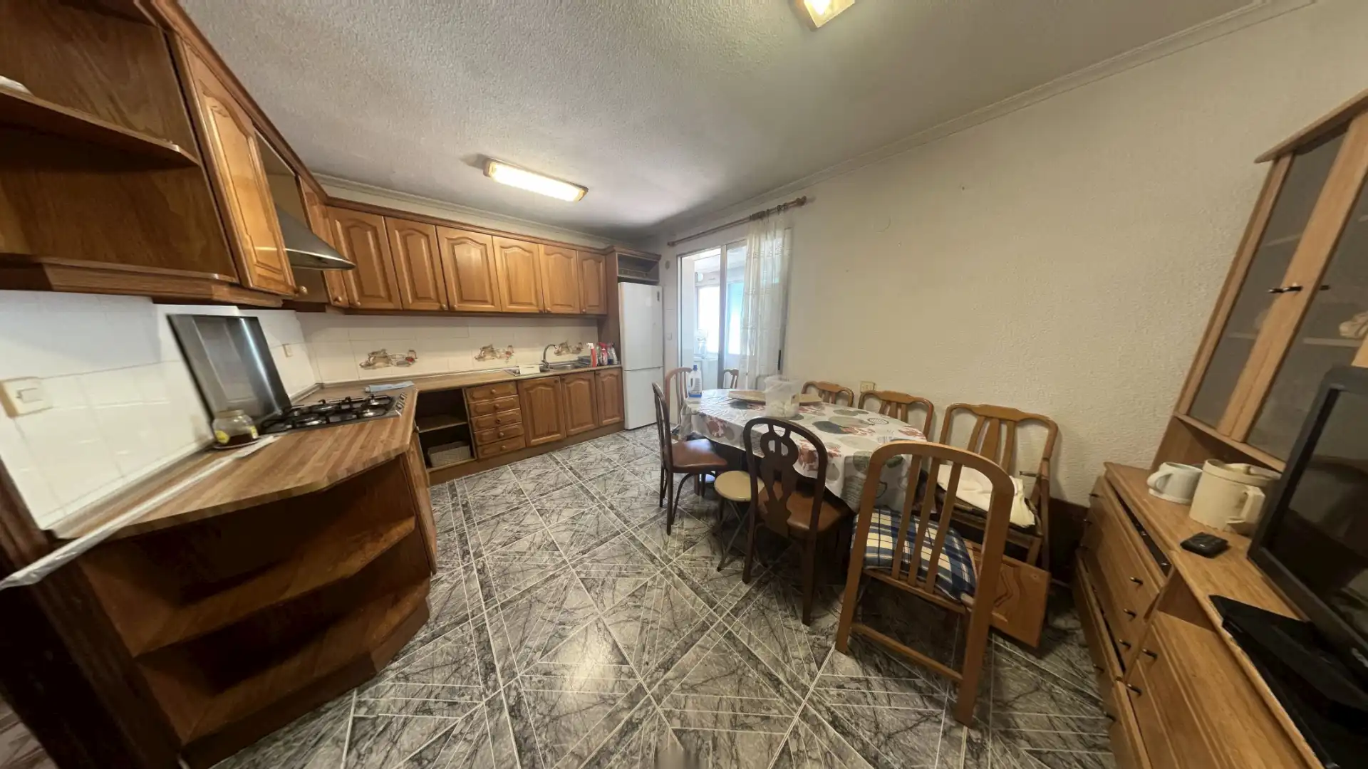Küche von Wohnung zum Verkauf in Alicante / Alacant mit Klimaanlage, Heizung und Möbliert