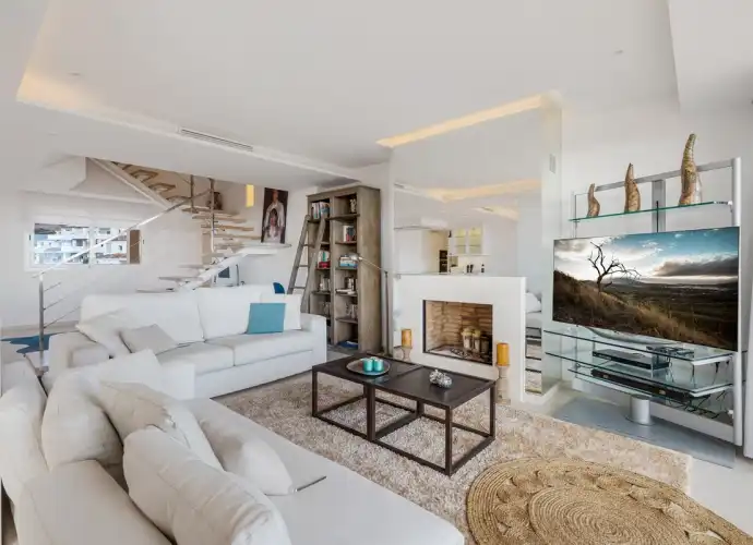 Apartment with pool for sale in Nueva Andalucía, imagen 8