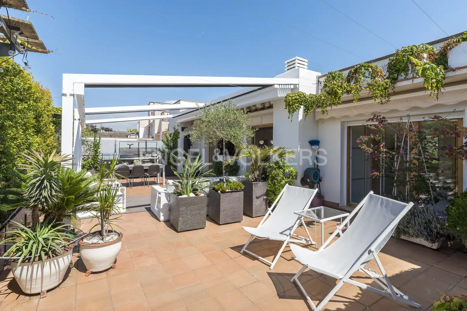 Terrace of Attic for rent in Sitges  with Air Conditioner, Heating and Parquet flooring