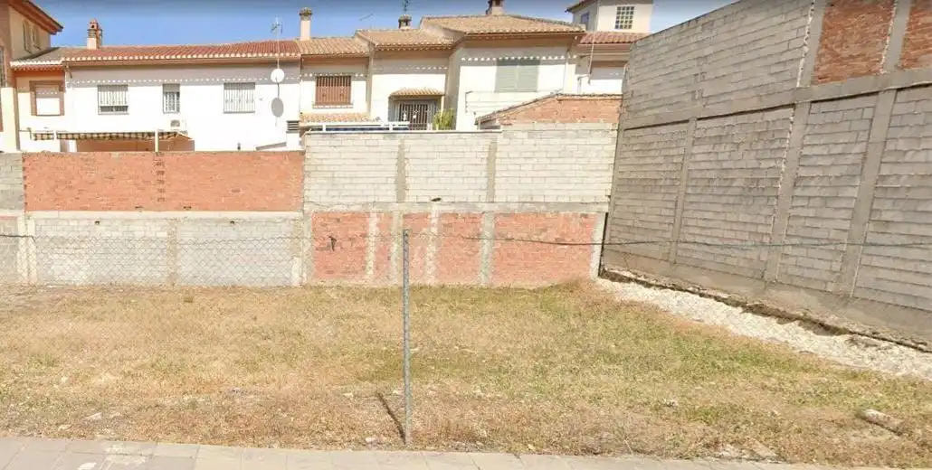 Terreny residencial en venda a C/ CAÑIZO 6