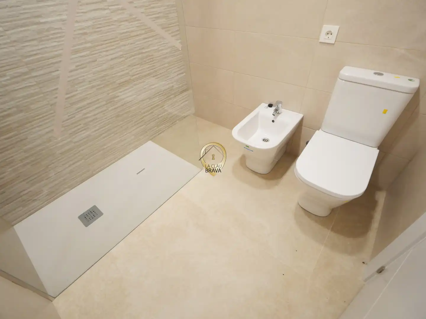 Maison mitoyenne avec terrasse à vendre à Carrer Hortènsia, imagen 12