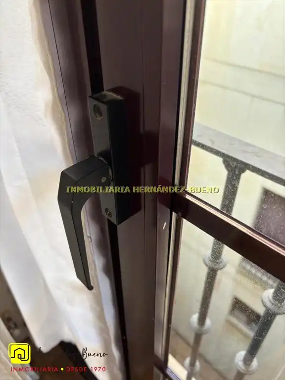 Vista exterior de Pis en venda en Salamanca amb Aire condicionat, Calefacció i Moblat