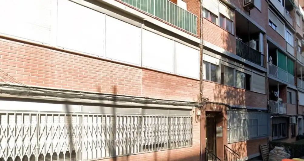 Flat for sale in Calle de Camarena, imagen 3