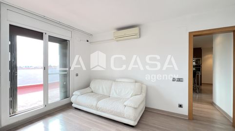 Foto 3 de Ático en venta en Llefià, Badalona