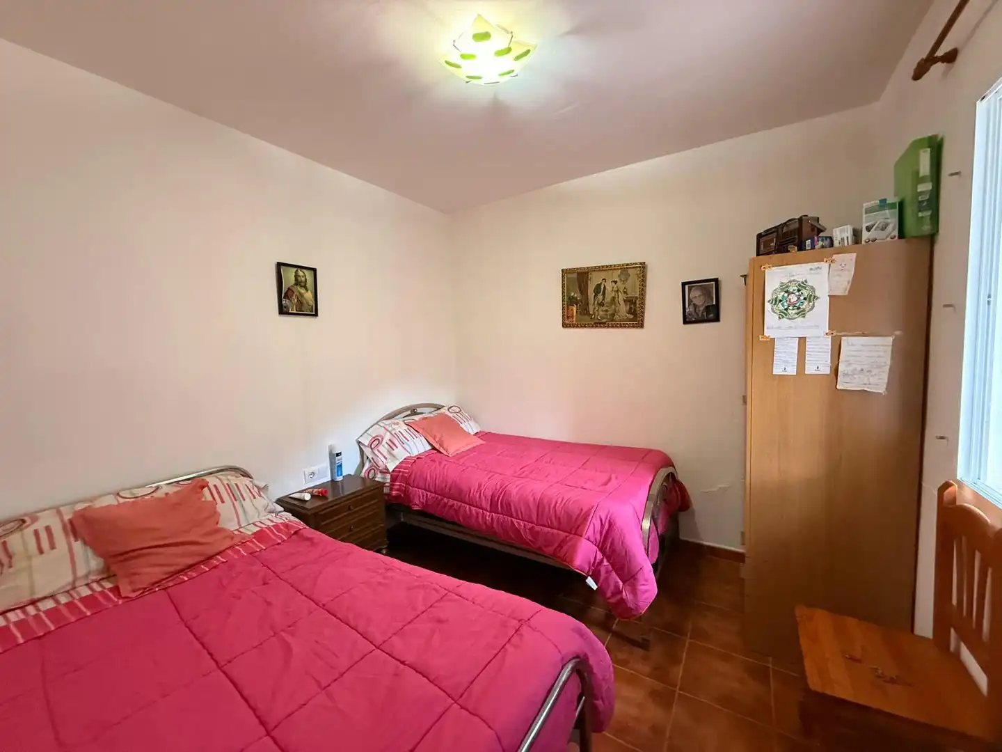 Schlafzimmer von Country house zum Verkauf in Obejo