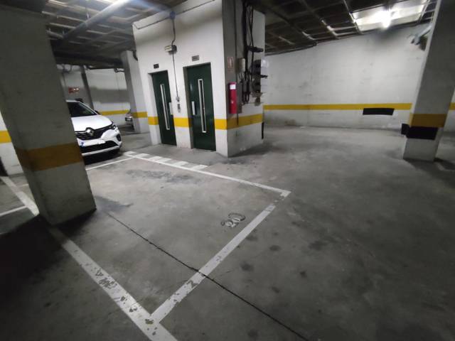 Garaje en Venta en SARAGOSSA en Eixample Sud – Migdia