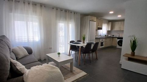 Foto 4 de Piso de alquiler en Ctra. Circunvalación - La Magdalena, Jaén Capital