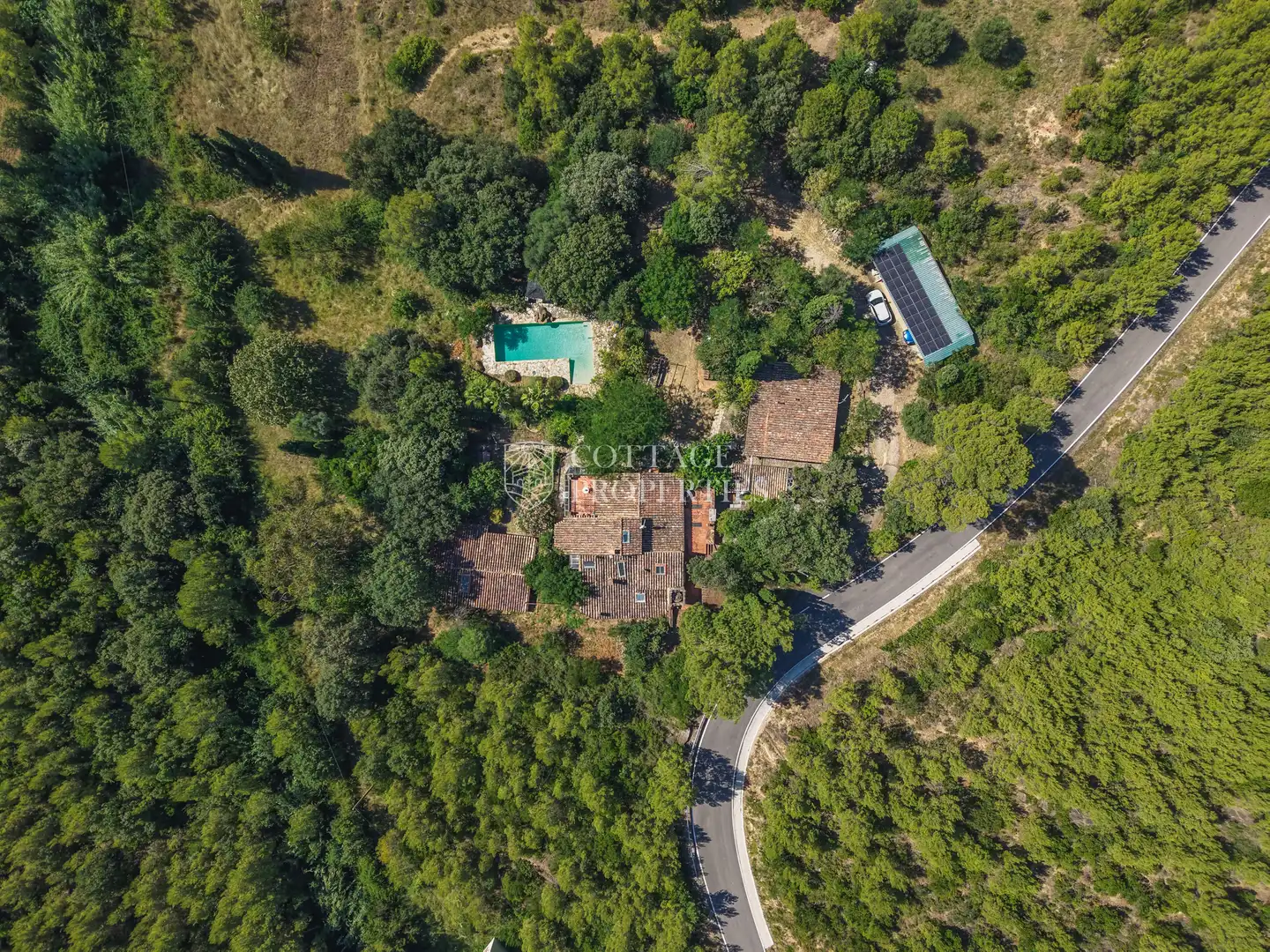 Casa rústica con piscina en venta en Llado s/n, imagen 5