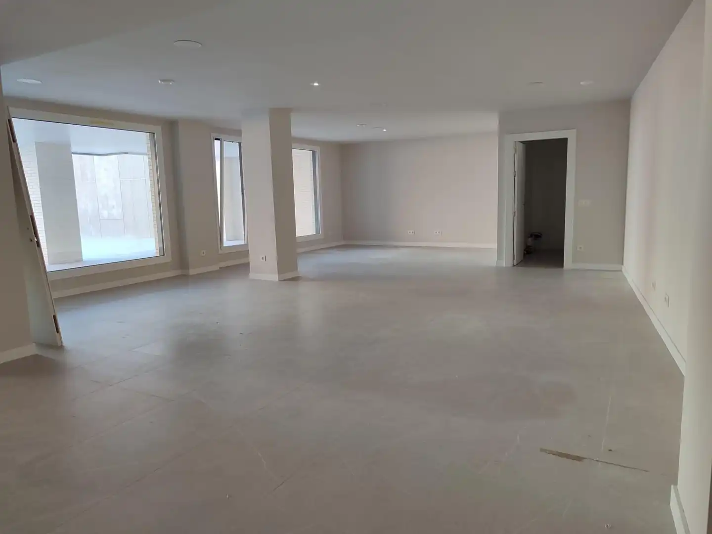 Wohnung zur Miete in Calle Calle General Elorza, Salesas - Foncalada - Campoamor