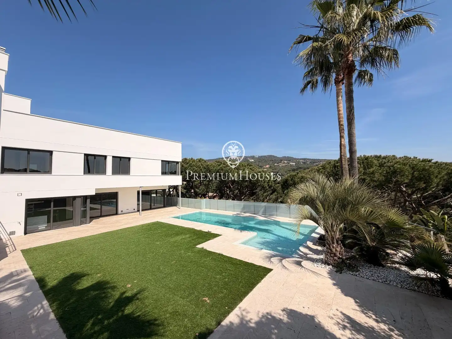 Exterior view of Houses for sale in Sant Andreu de Llavaneres  with Heating, Private garden and Parquet flooring