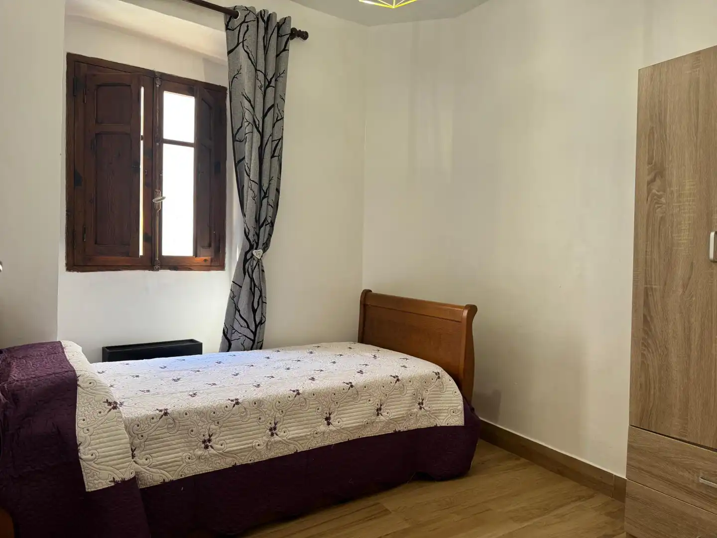 Habitación de Piso de alquiler en Oliva con Aire acondicionado, Calefacción y Terraza