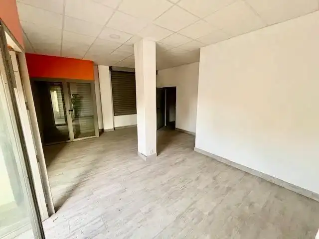 Business premises to rent in Calle JARDINES DE LA ALHAMBRA, imagen 5