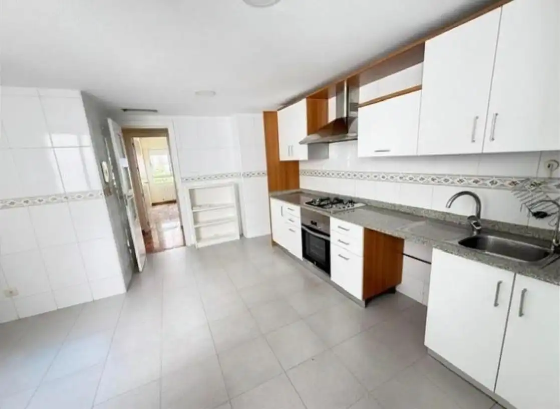 Küche von Wohnung zur Miete in Murcia mit Klimaanlage und Abstellraum