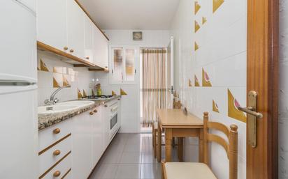 Kitchen of Flat for sale in Olesa de Montserrat  with Air Conditioner and Terrace