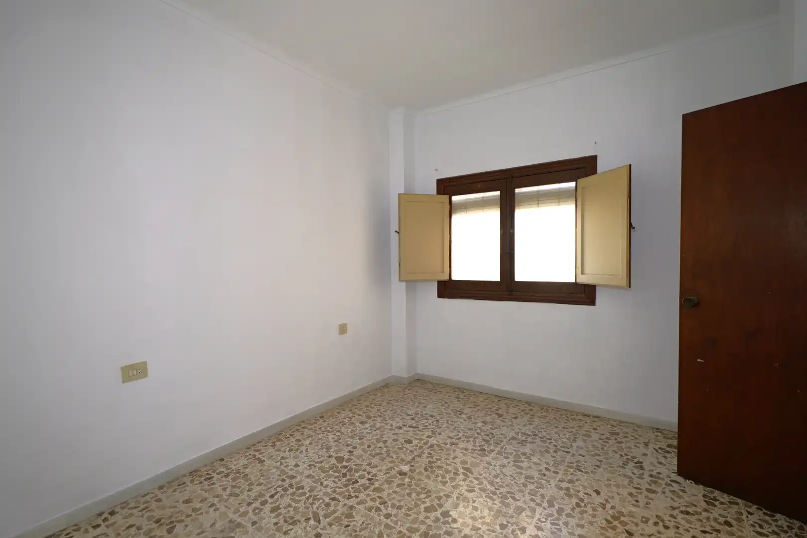 Habitación de Ático en venta en Berja